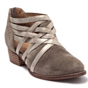 SEYCHELLES So Blue Strappy Metallic Leather Bohemian Criss Cross Cutout Booties